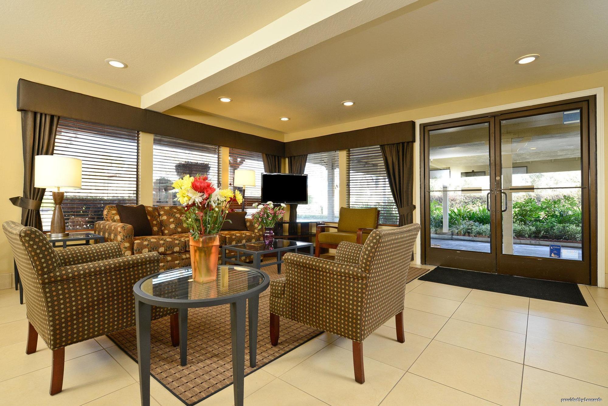 Best Western Cordelia Inn Интерьер фото